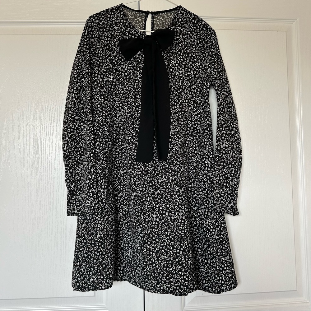 Zara Black and White Star Print Long Sleeves Mini Dress Wednesday Addams Sz XS
